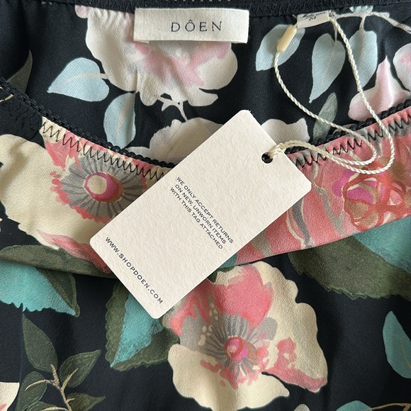 NWT Dôen Giulietta Skirt in Rose Garden Floral - Picture 8 of 9